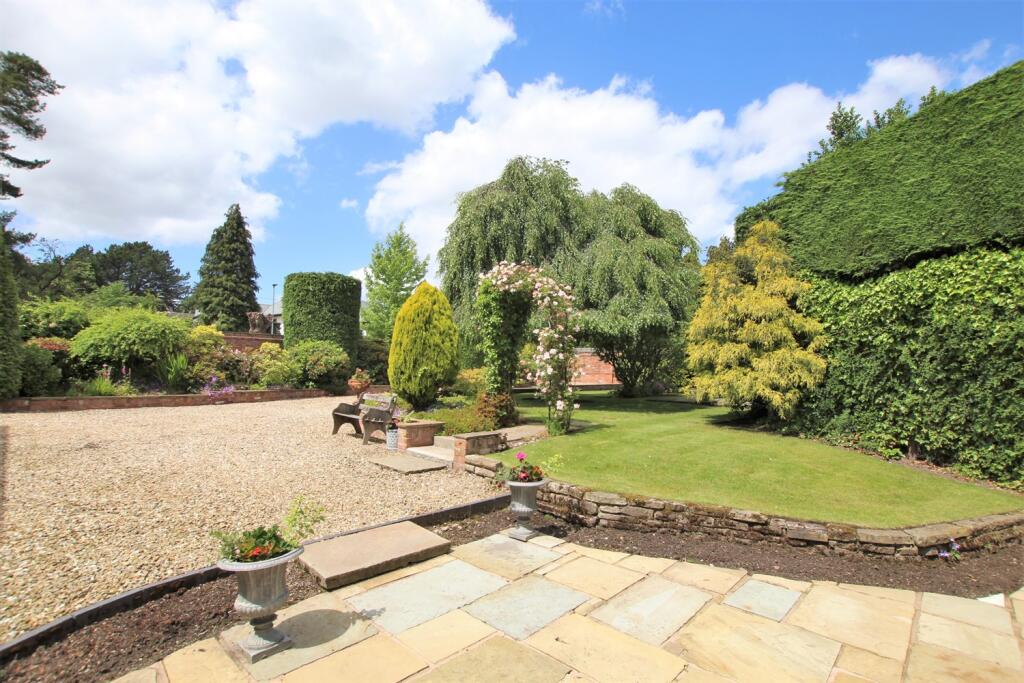4 bedroom detached house for sale in The Old Barn, Broadway, Hale, WA15